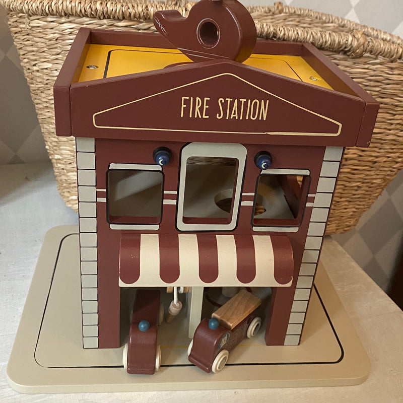 Feuerwehr Station, Holz