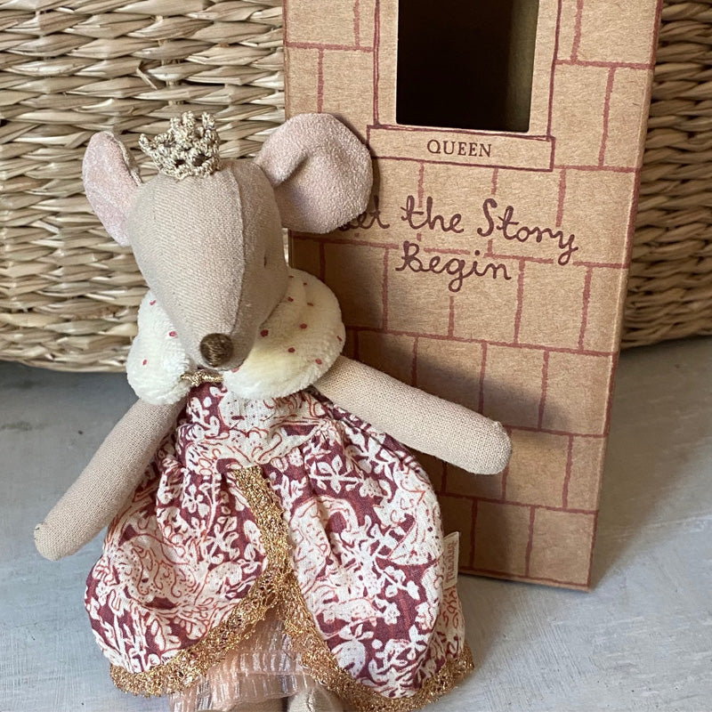 Maileg Mäuse Königin im Schloss – jetzt entdecken im Sent from Heaven München.