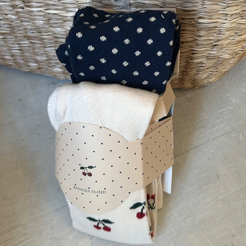 Konges Sløjd Strumpfhosen für Kinder mit Kirschprint und weißen Punkten