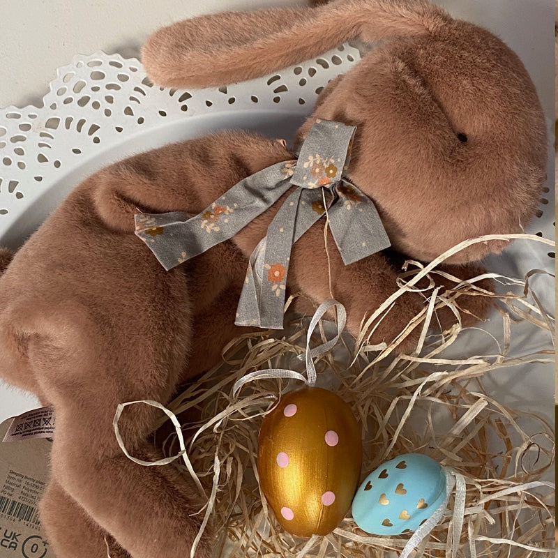 Maileg Plüschhase als Onstergeschenk dekoriert Kinderzimmer München